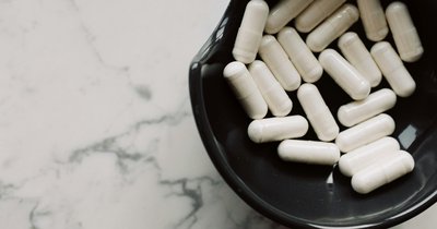 Probiotyki podczas antybiotykoterapii - jak chronić florę bakteryjną